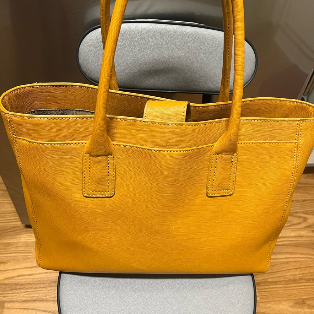 Vince Camuto Yellow Leather Tote Bag - Picture 2 of 10